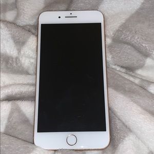 iPhone 8+